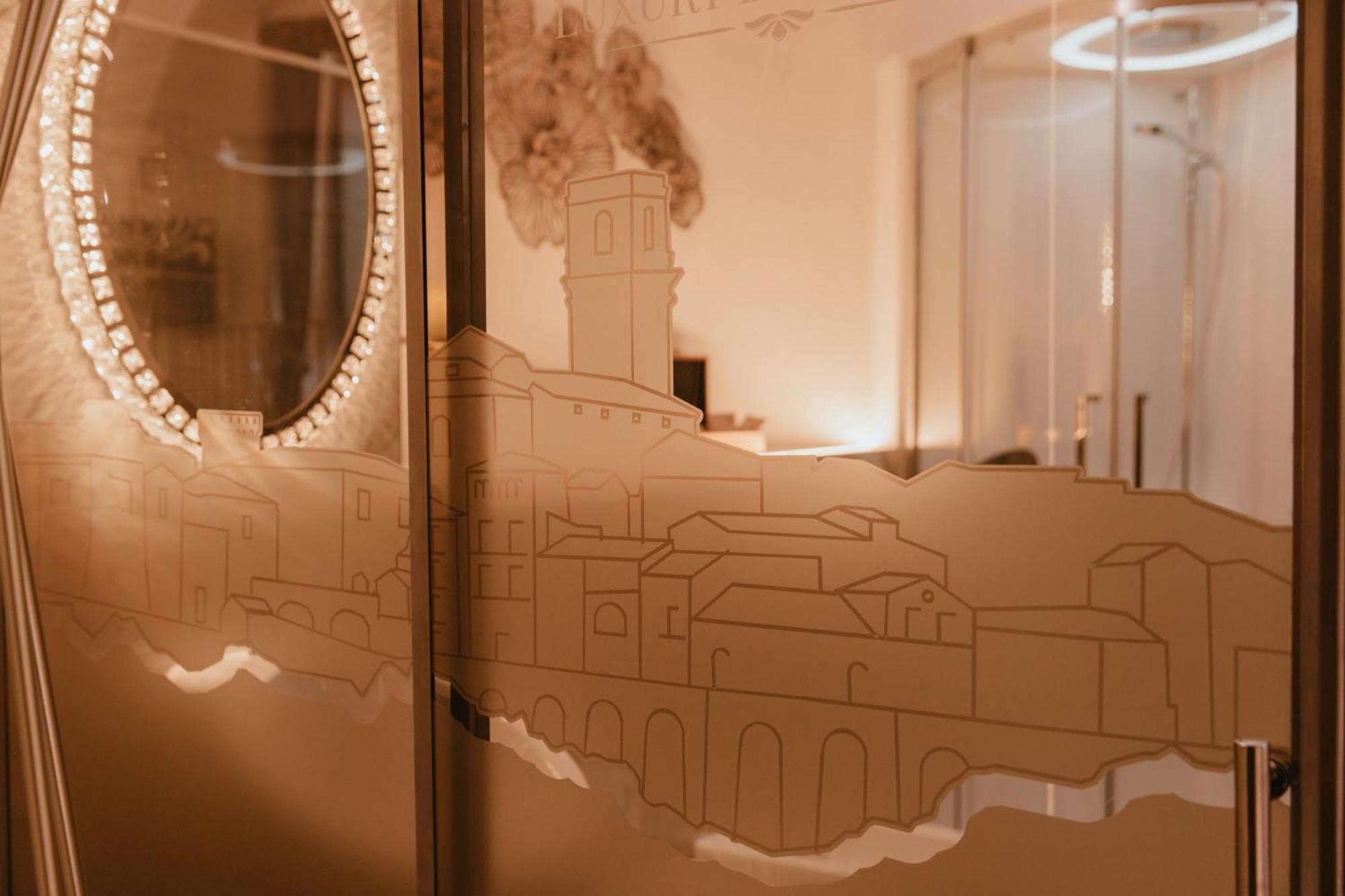 Deluxe Double Room Castle View