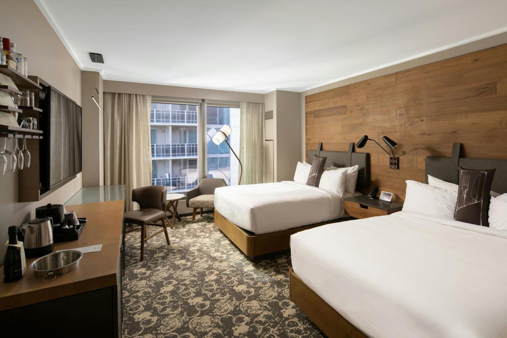Queen Room City View