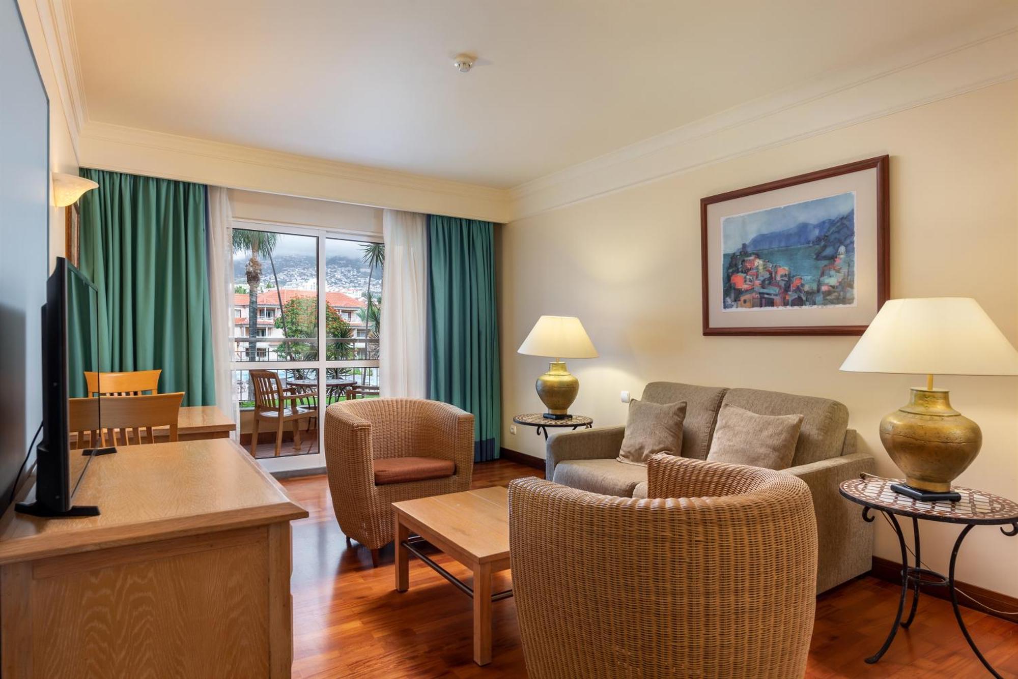 Superior Family Room