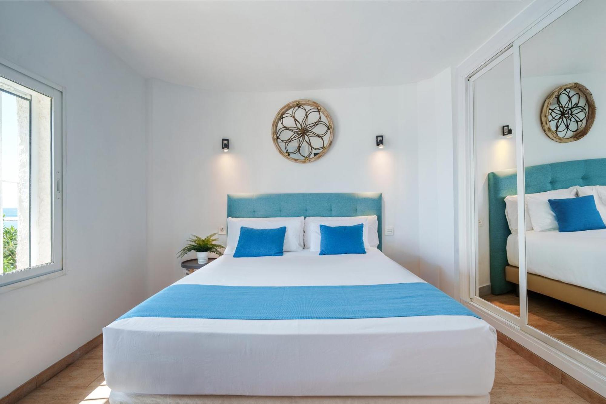 One-Bedroom Apartment Sea View Terrace