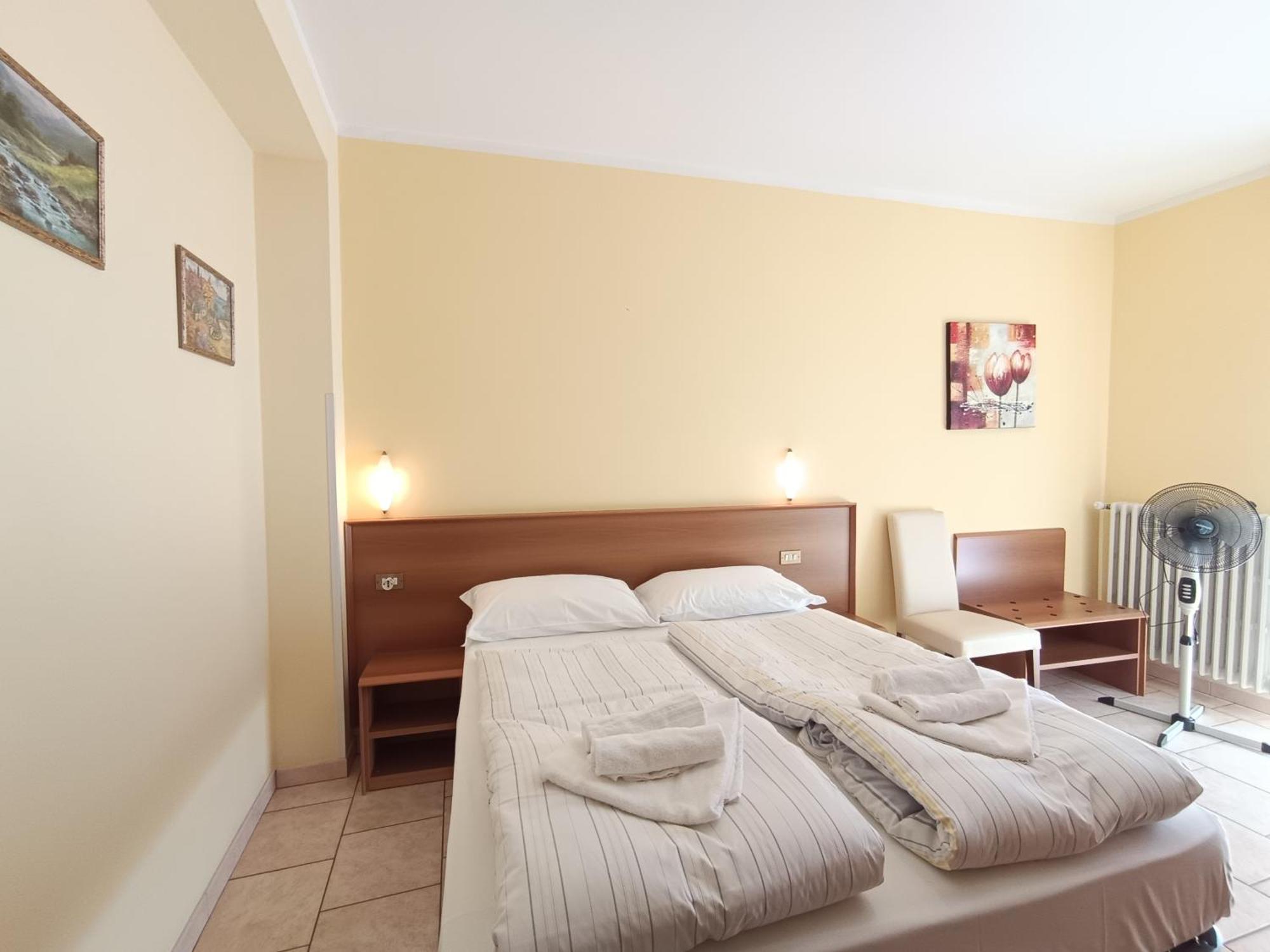 Doppelzimmer mit Seeblick
