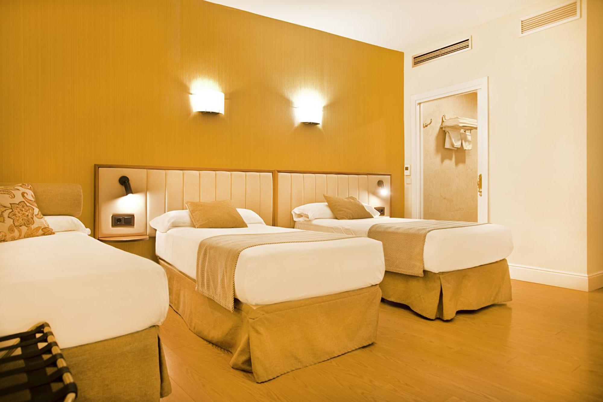 Twin Room Extra Bed