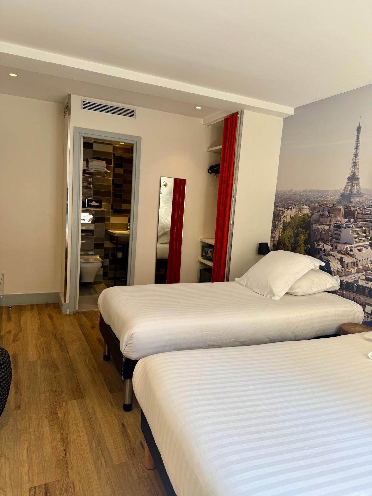 Triple Room,1690935100:JPEG