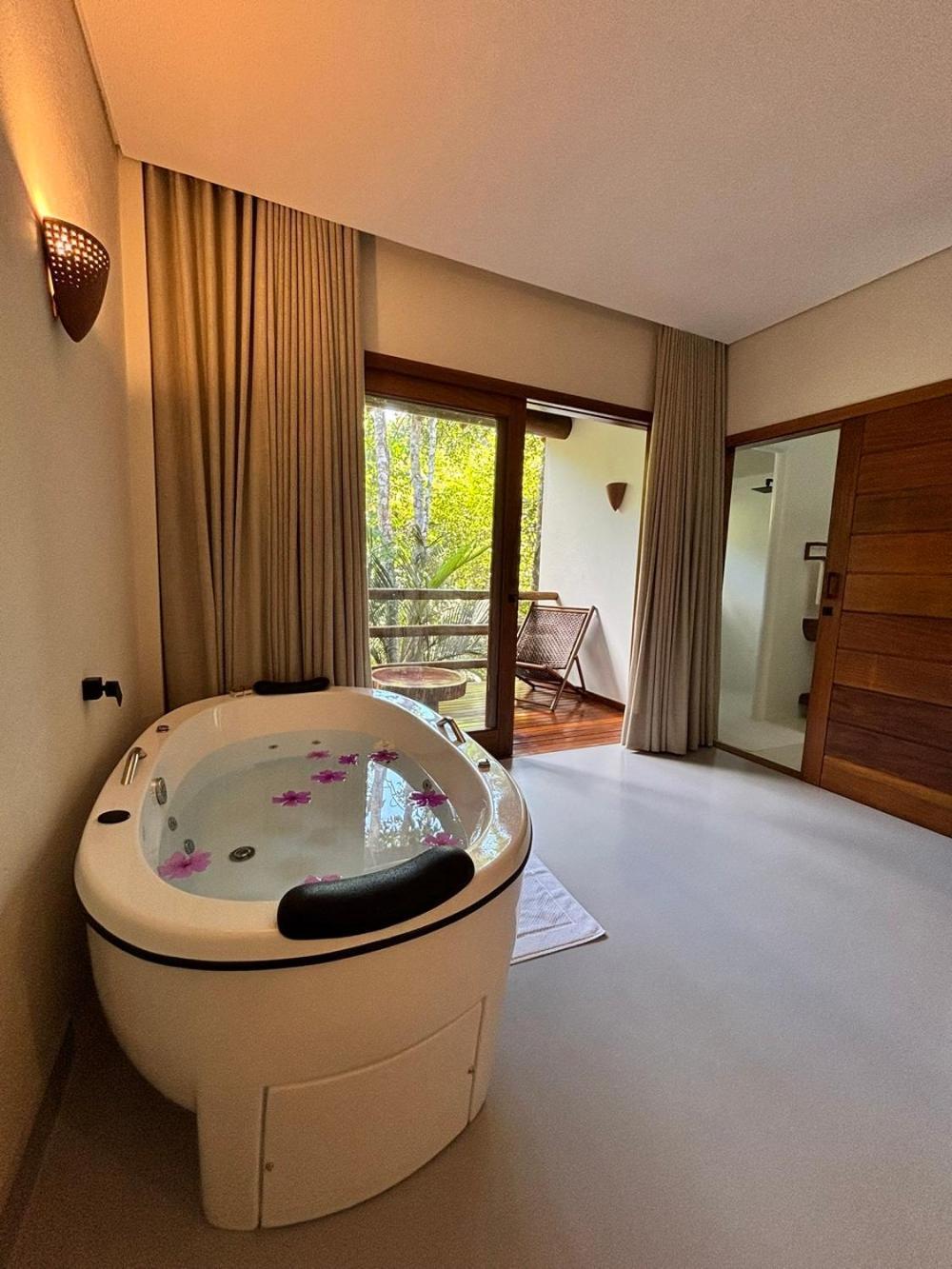 Suite Hot Tub