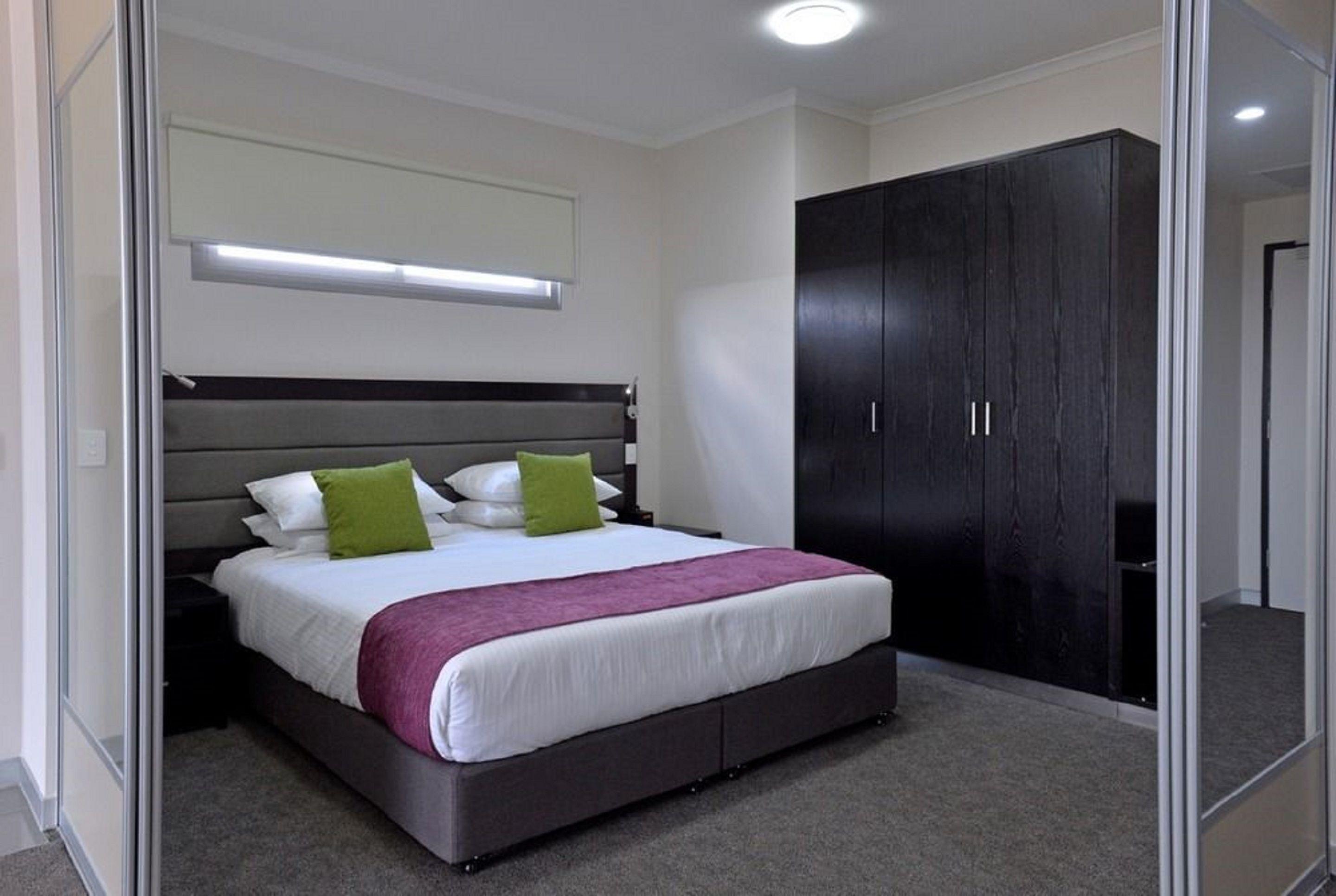 One Bedroom Serviced Apartment with Balcony