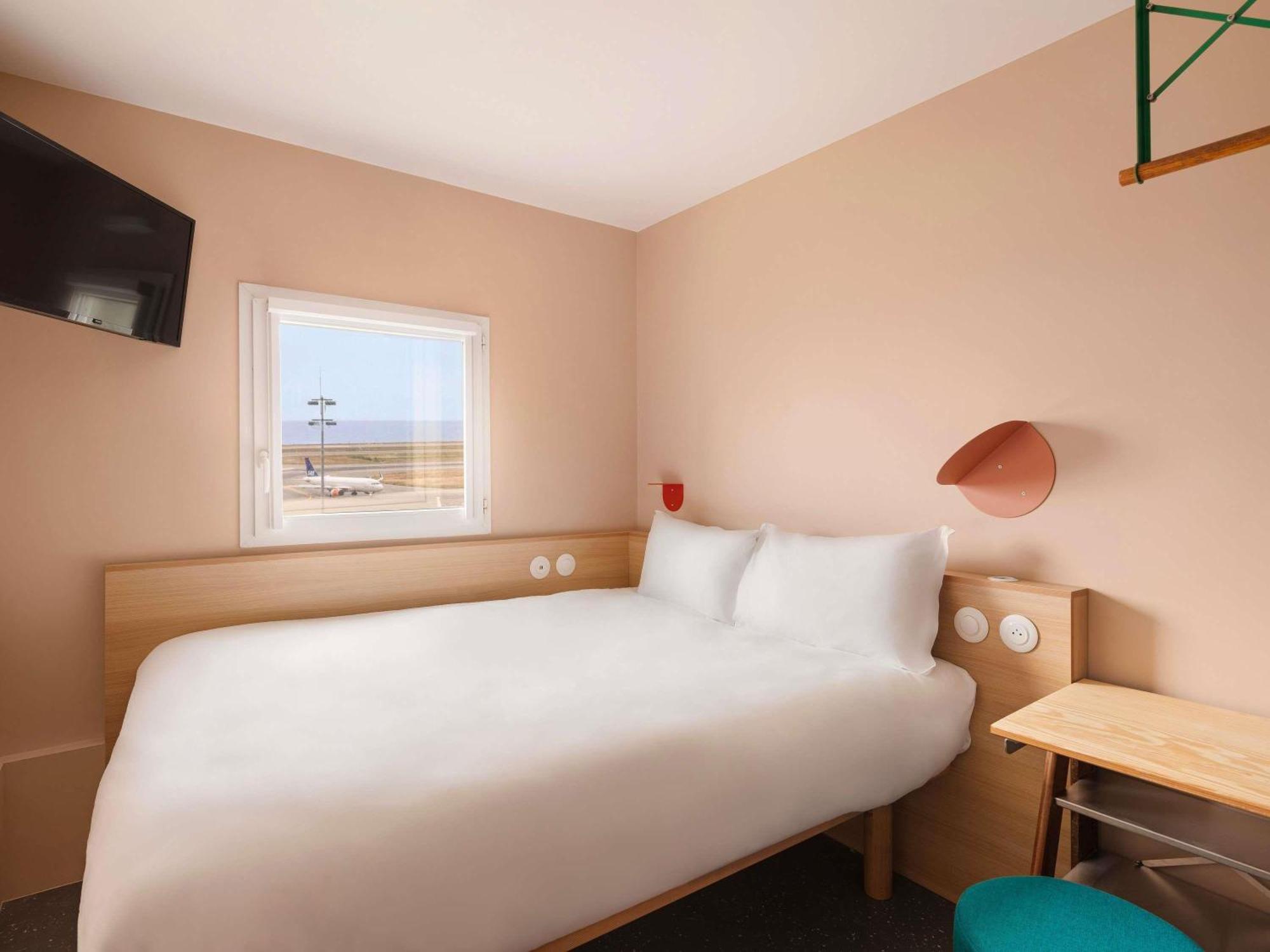 POP Double Room