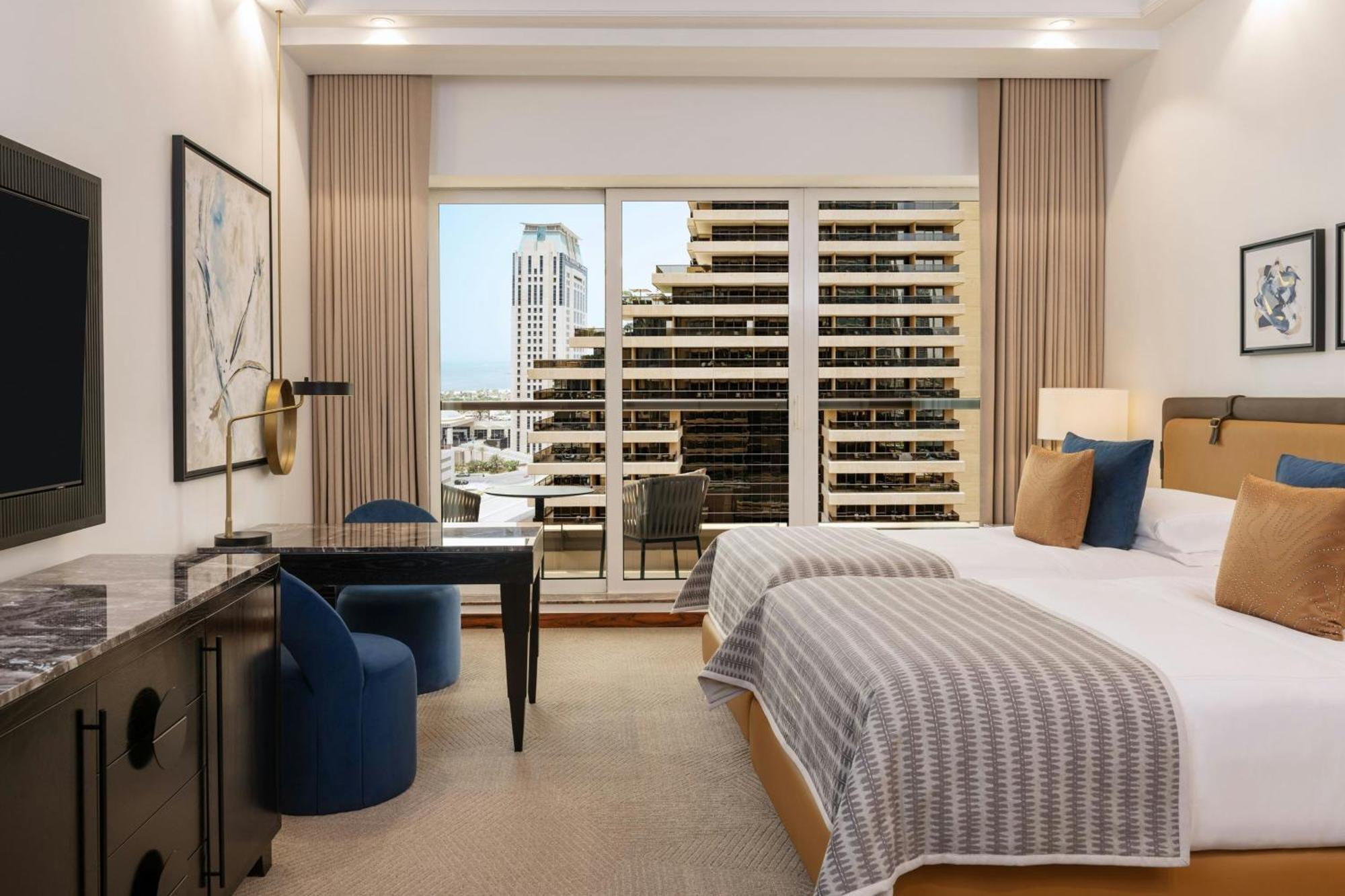 Superior Deluxe Twin Room High Floor