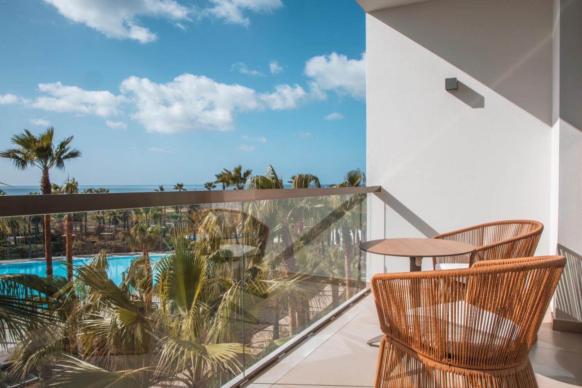 Superior Double Room Pool View