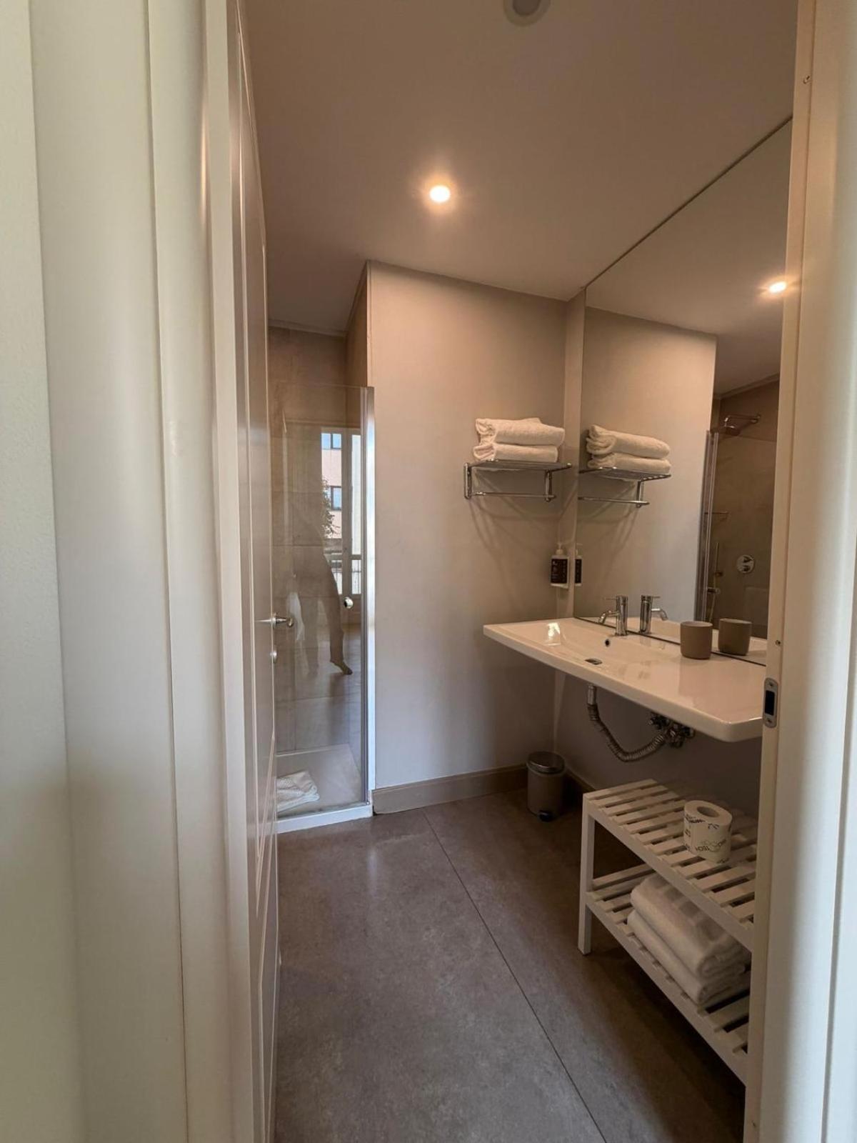 Quadruple Room Private Bathroom