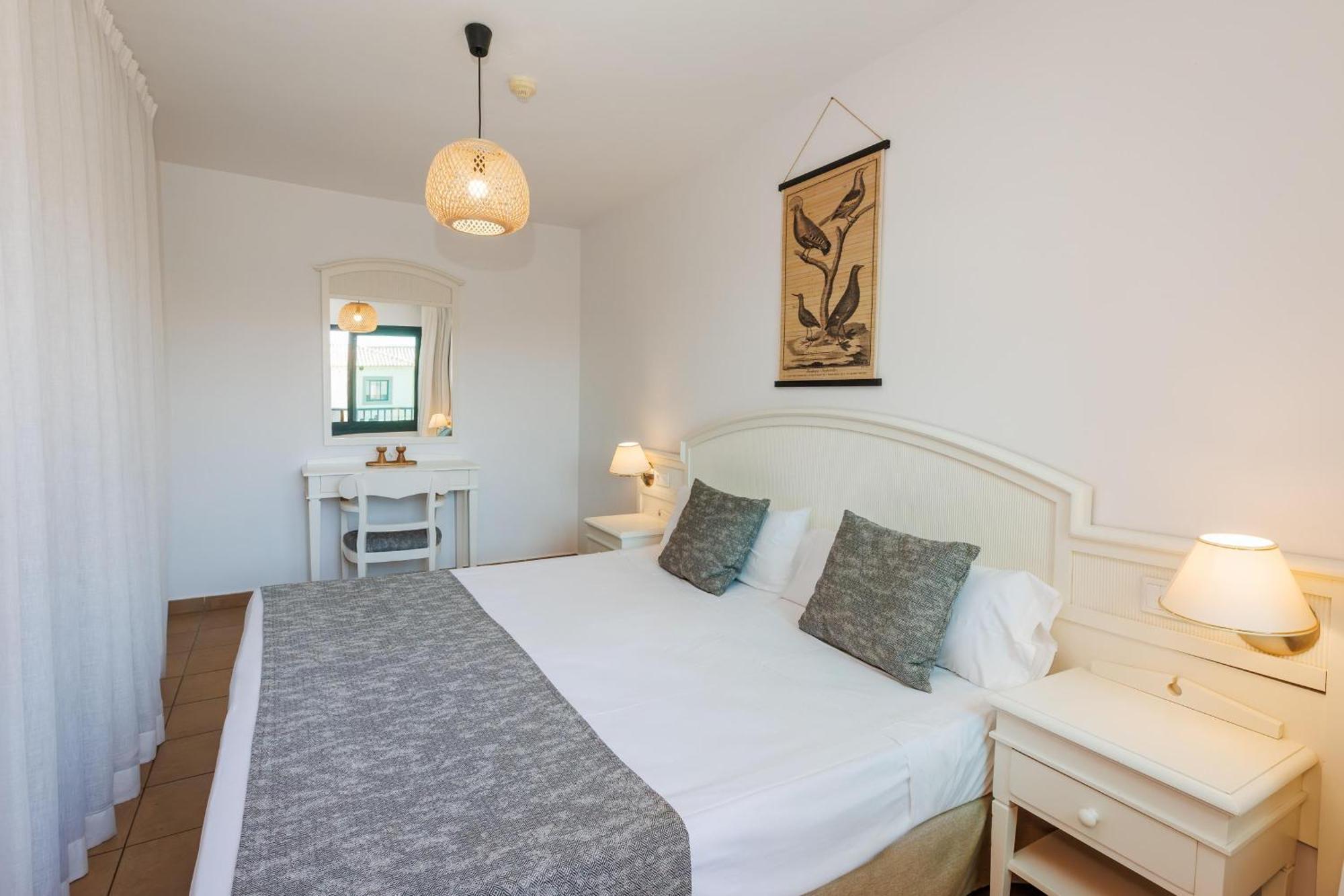 One-Bedroom Apartment,1758298894:JPEG