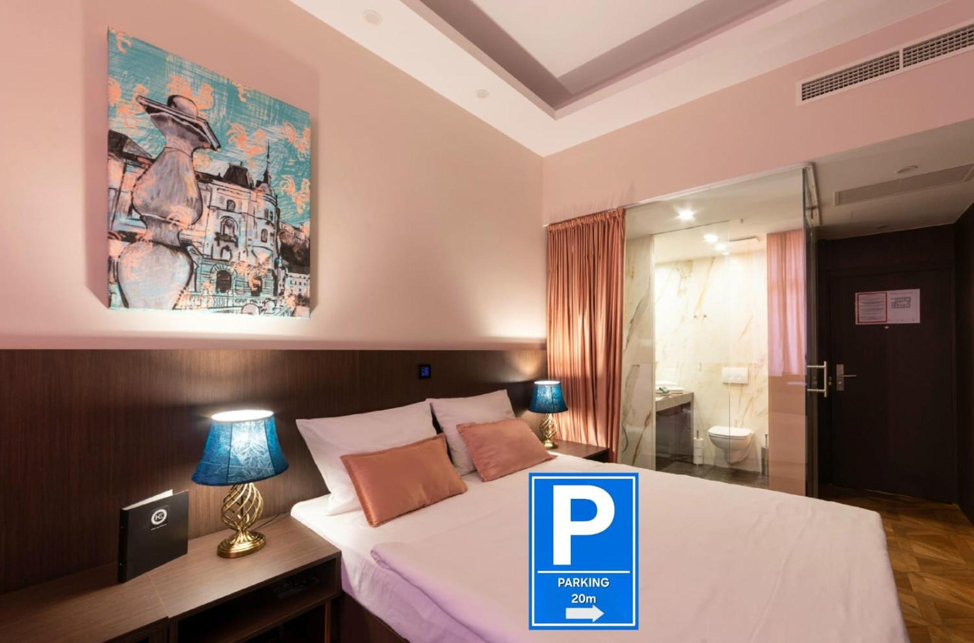 Double Room