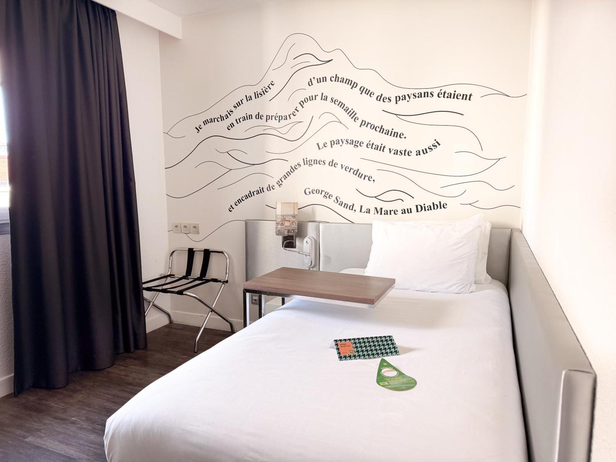 Standard Single Room,1773709751:JPEG