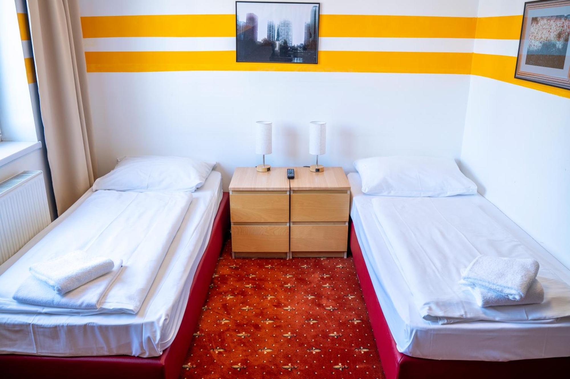 Superior Twin Room,1732344845:JPEG
