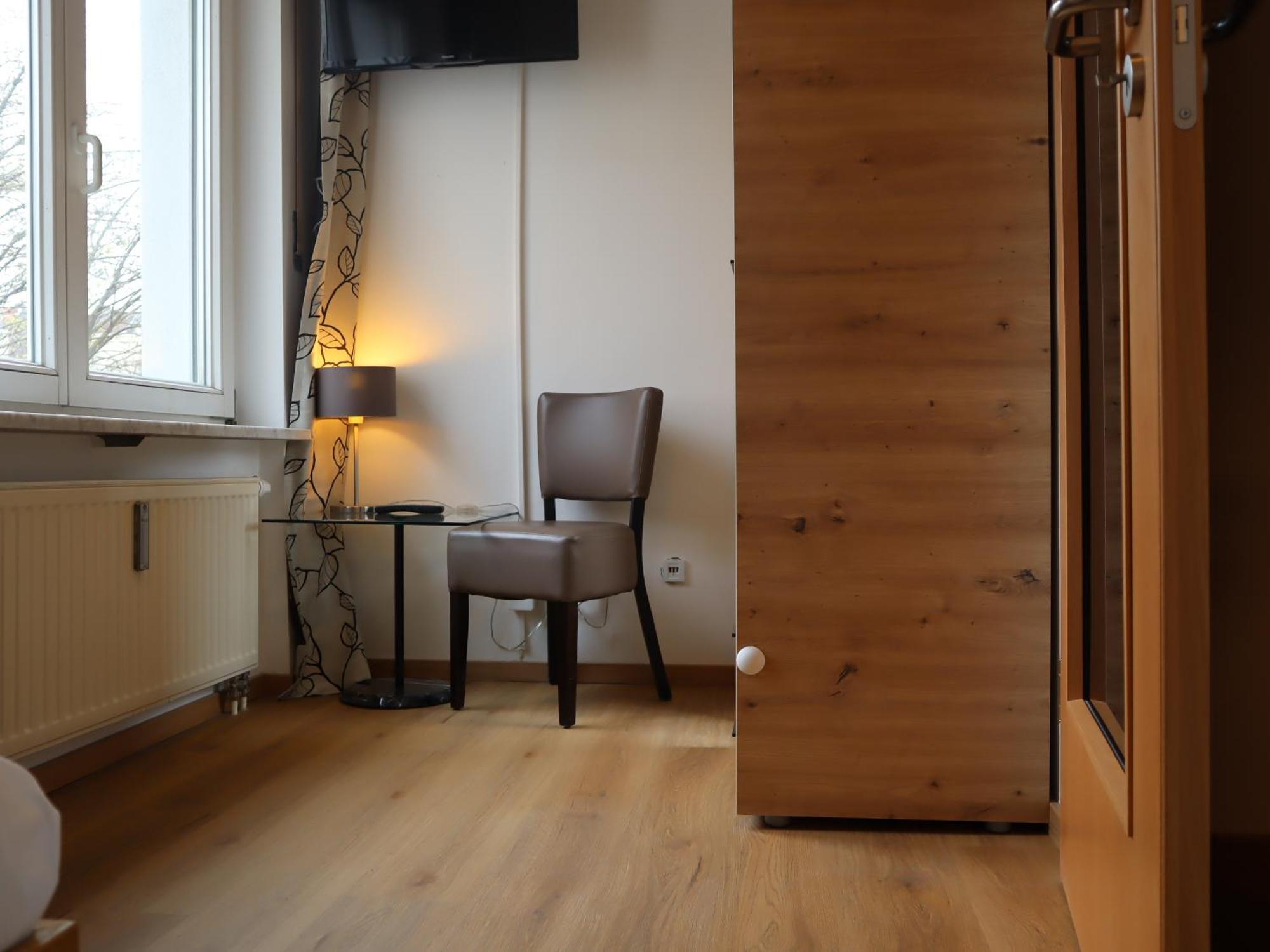 Budget Single Room