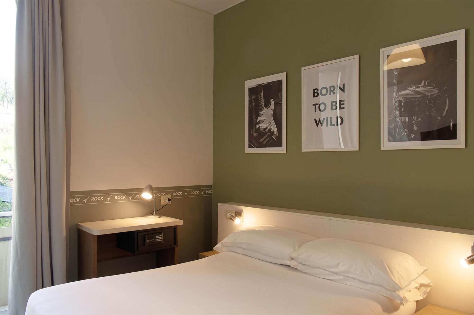 Standard Double Room Non-Smoking