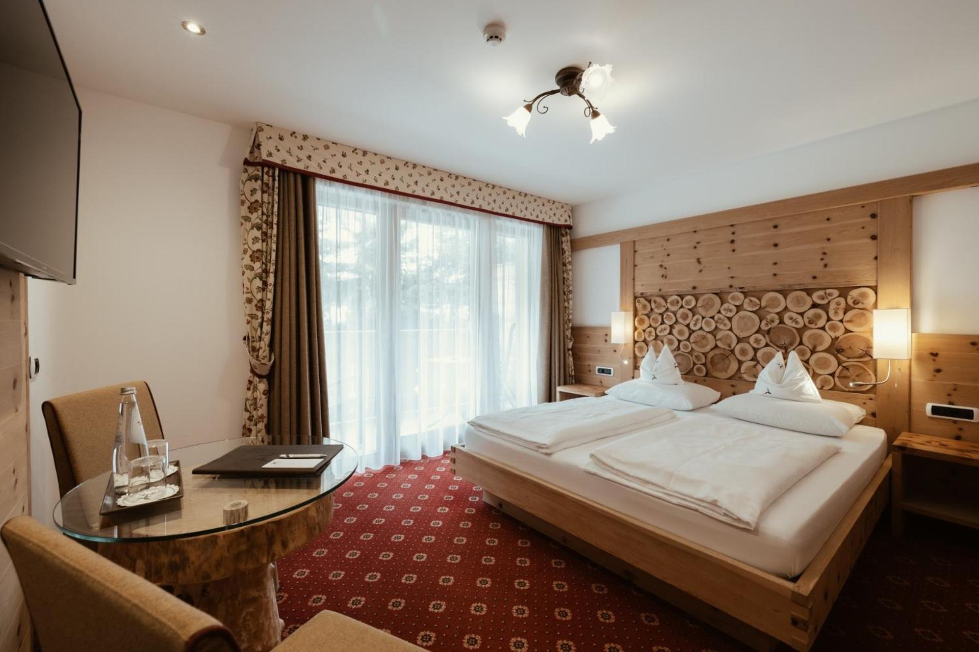 Double Room,1770498157:JPEG