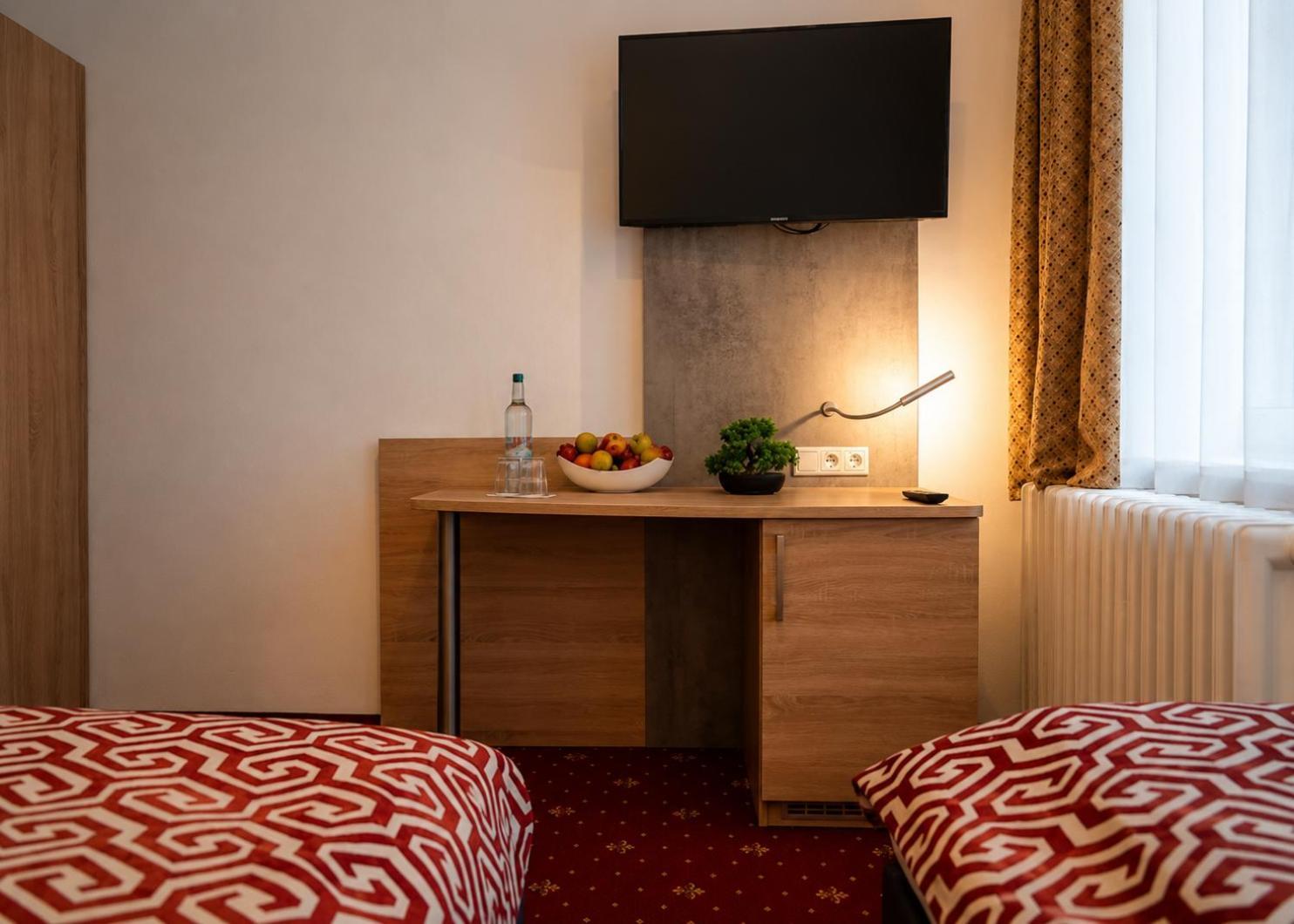 Comfort Triple Room