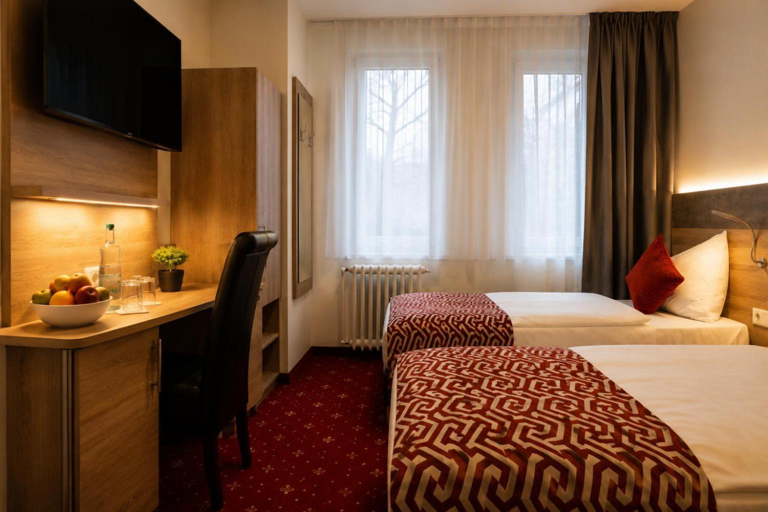 Comfort Triple Room