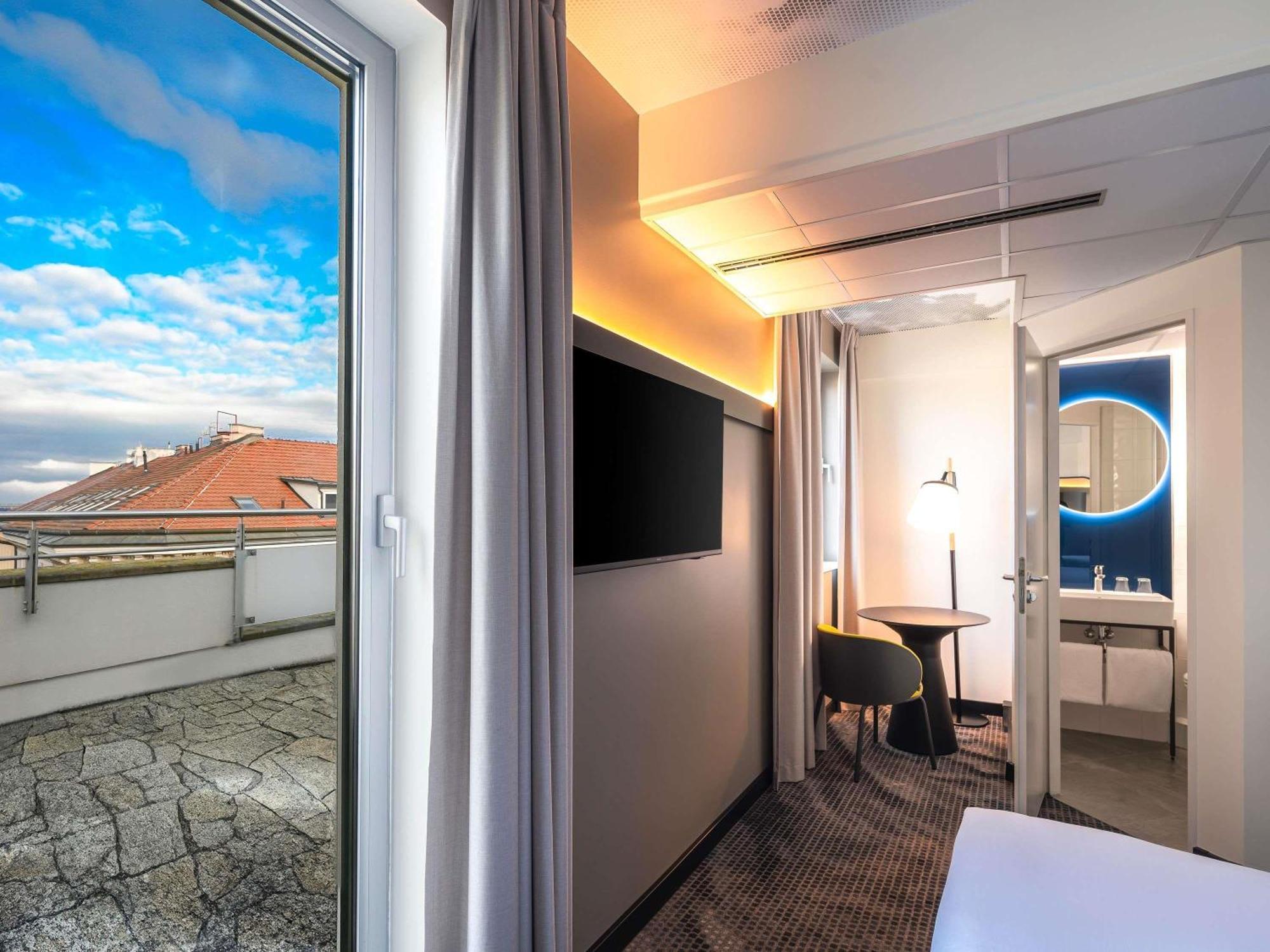Executive Double Room Balcony