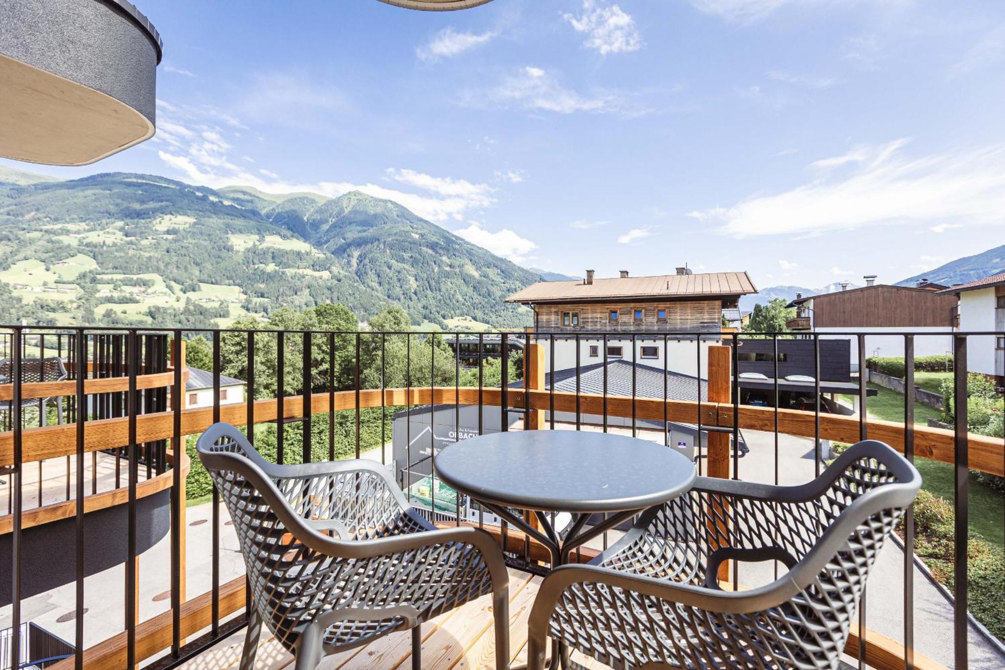 Superior Apartment Balcony