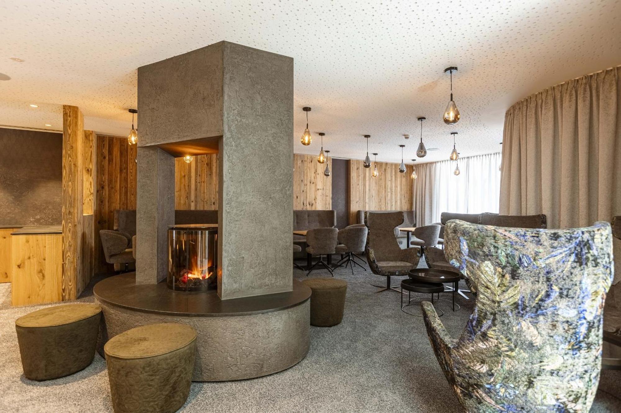 Superior Apartment Balcony