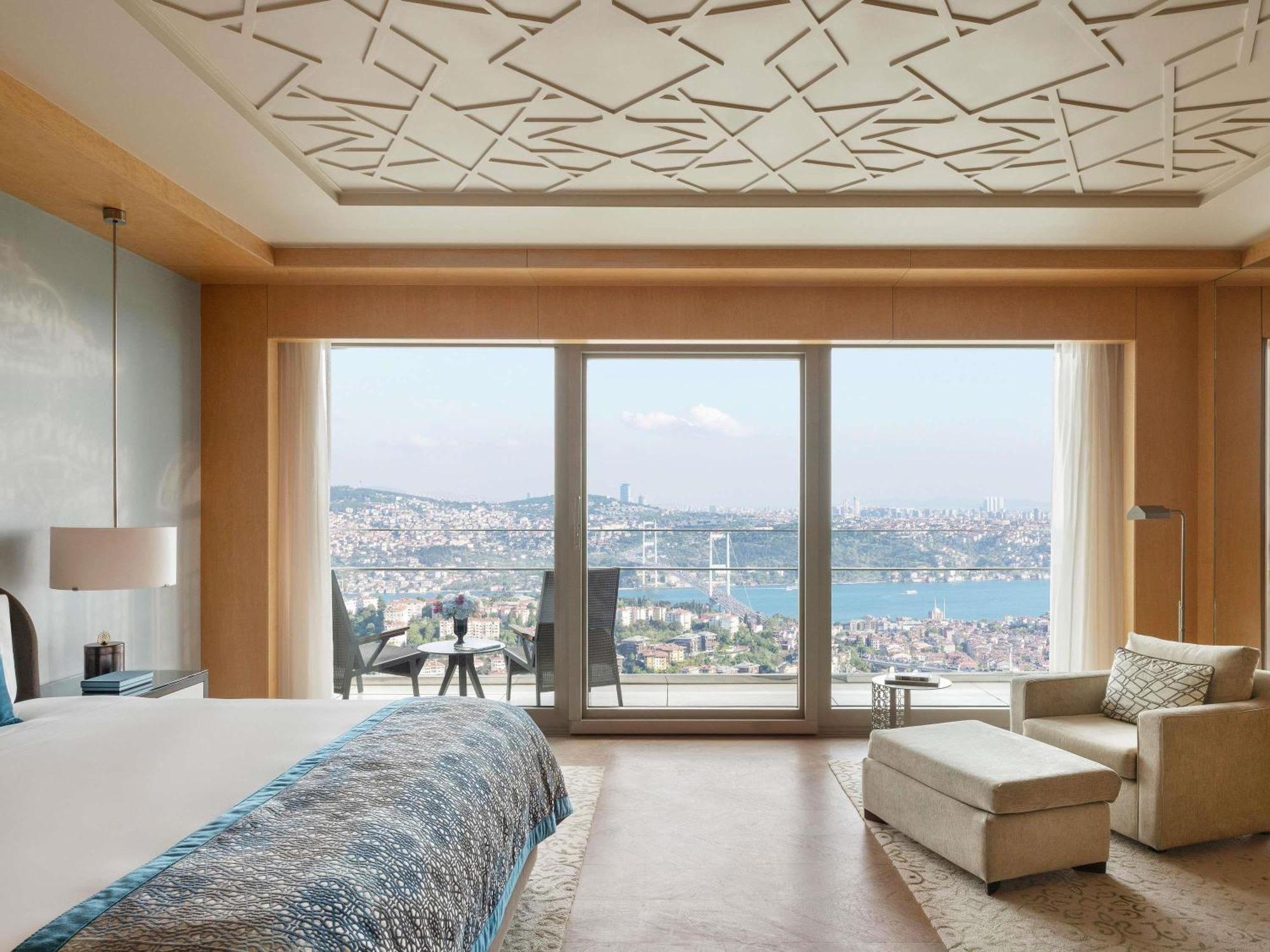 Deluxe Room Bosphorus View