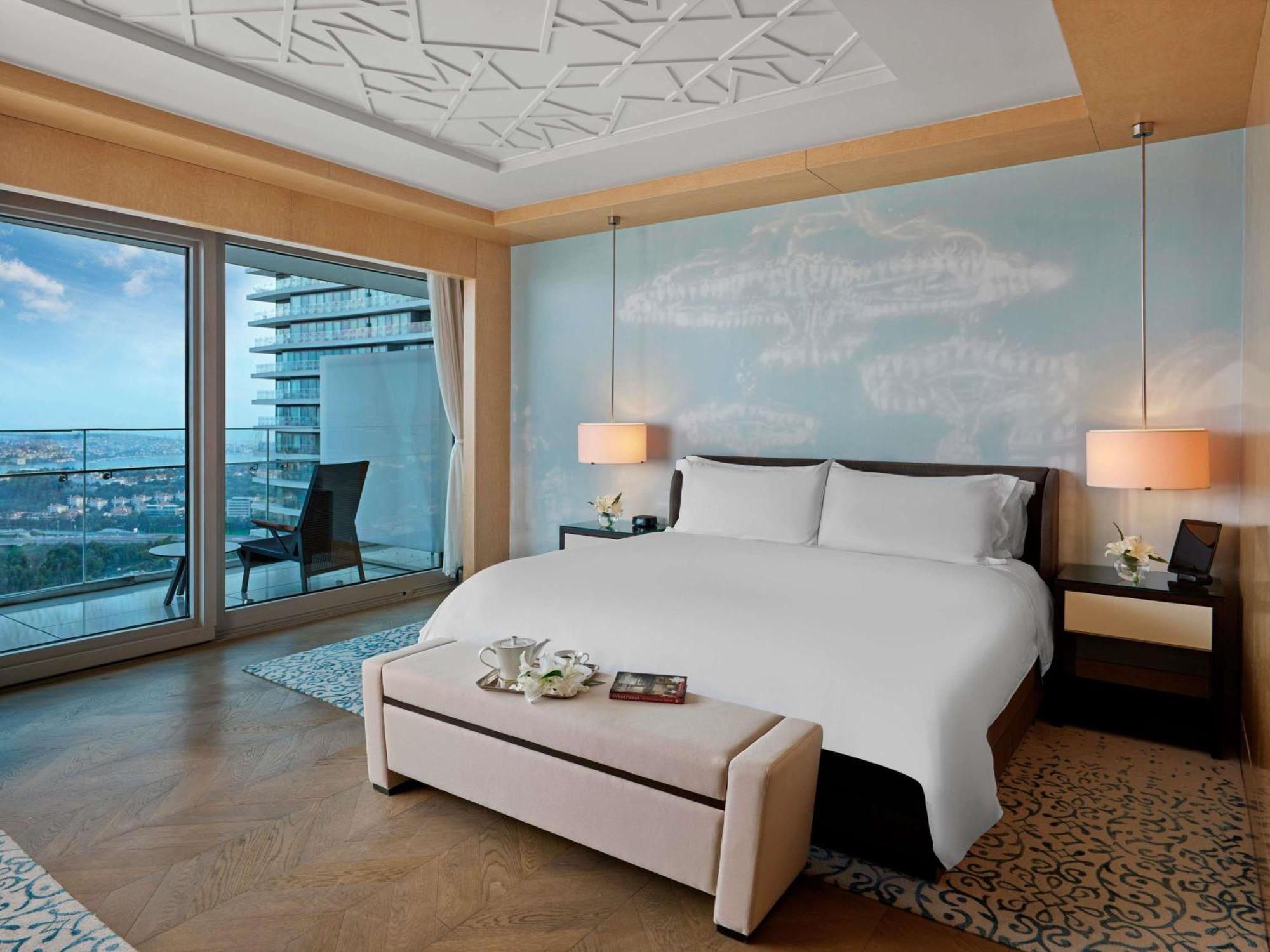 Deluxe Room Bosphorus View