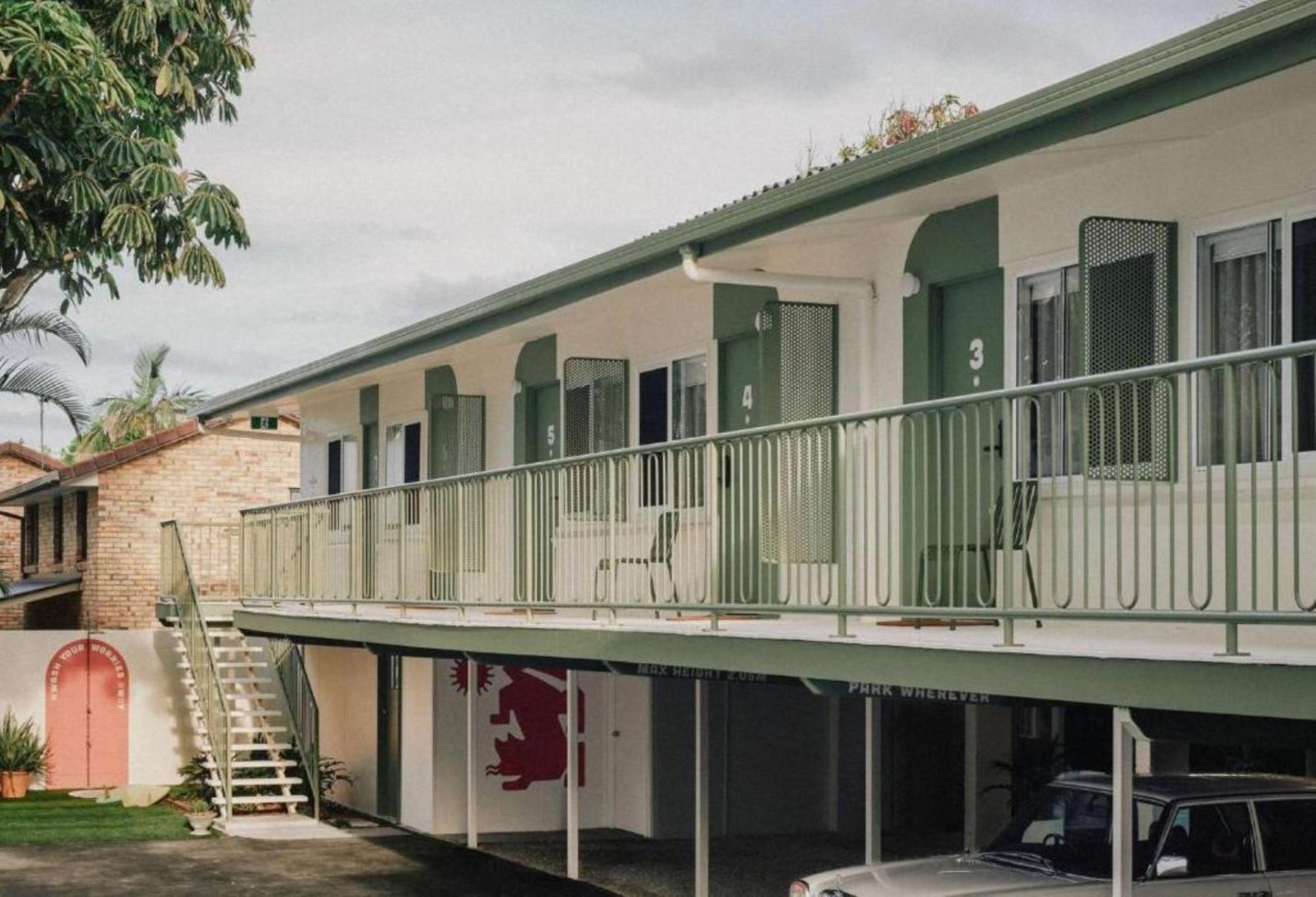One-Bedroom Bungalow