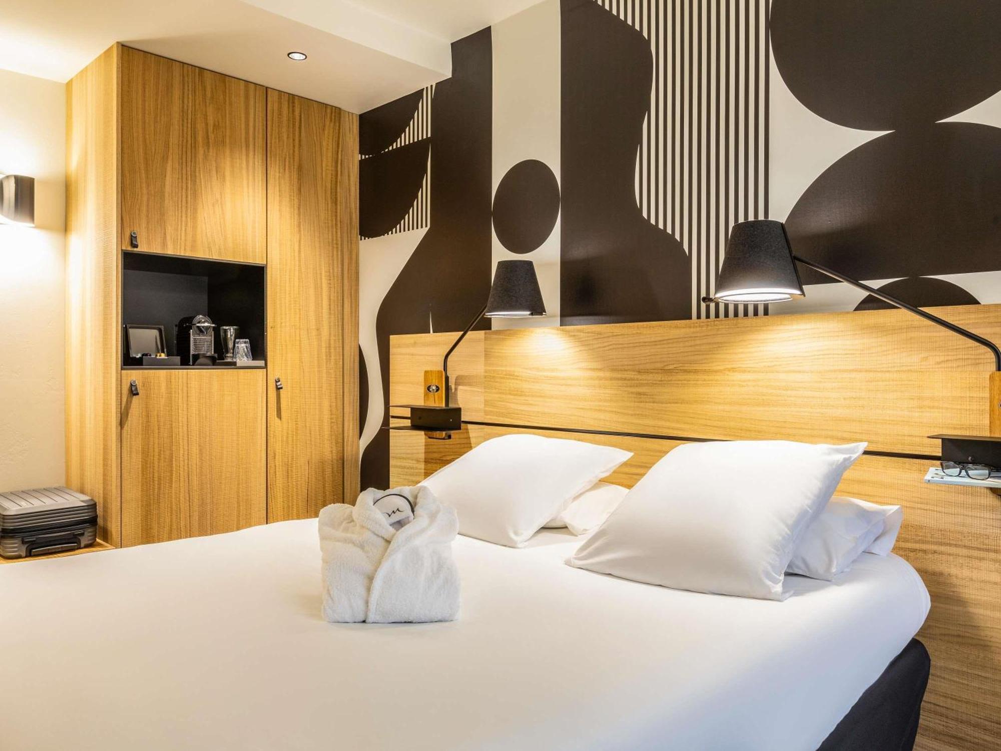 Kamer Privilege Queen