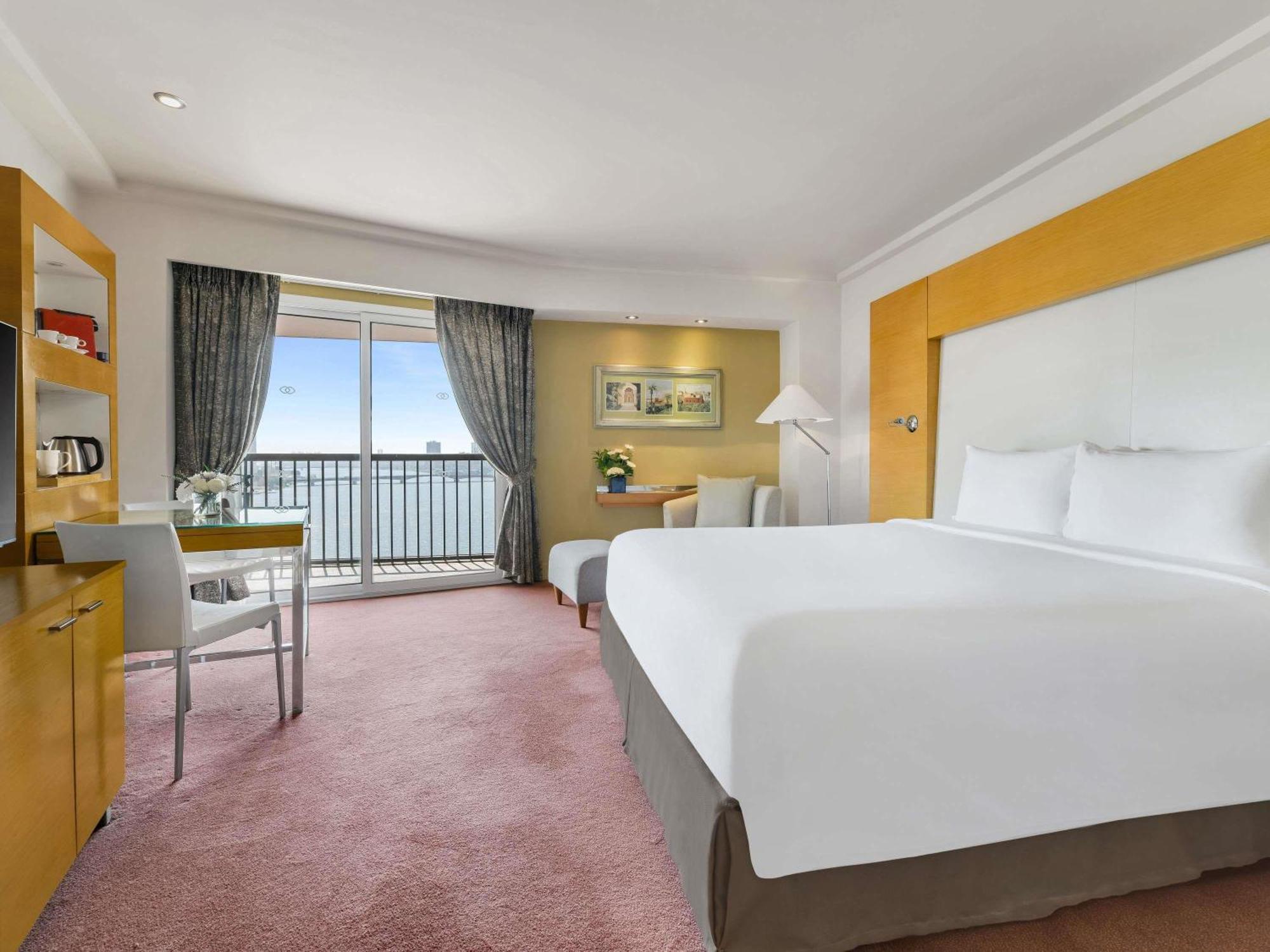 King Room Panoramic Nile View