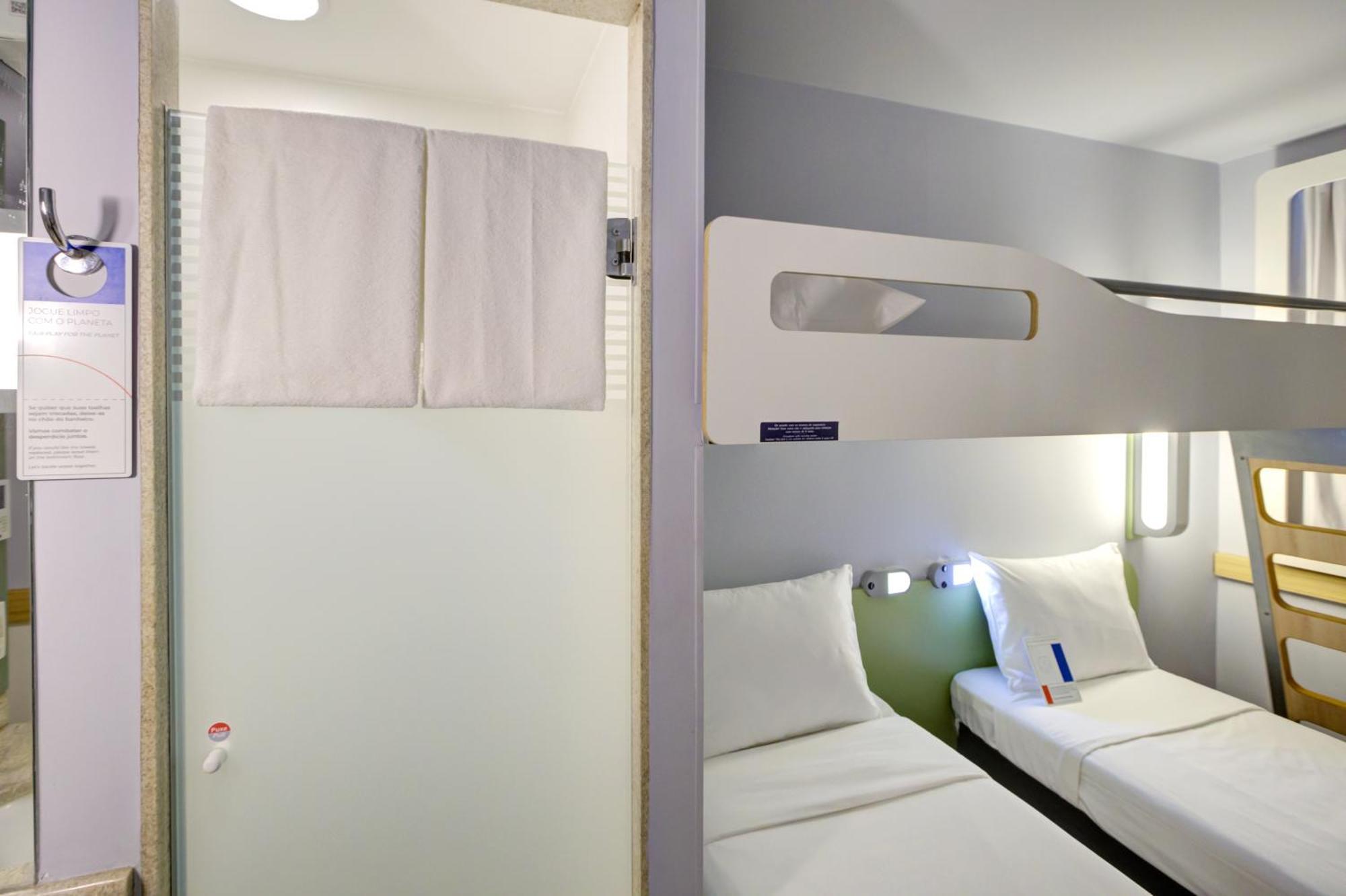Standard Twin Room Bunk Bed
