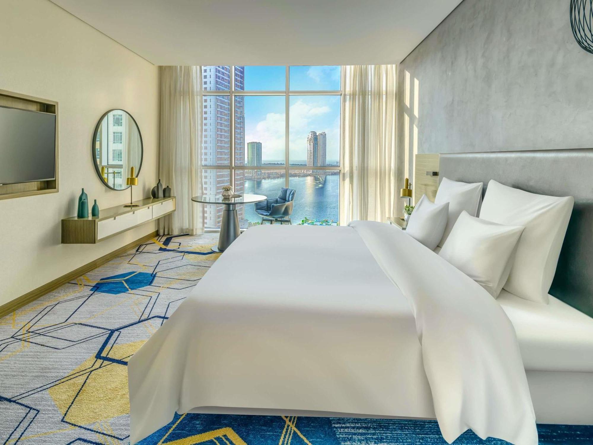 Executive King Suite City View
