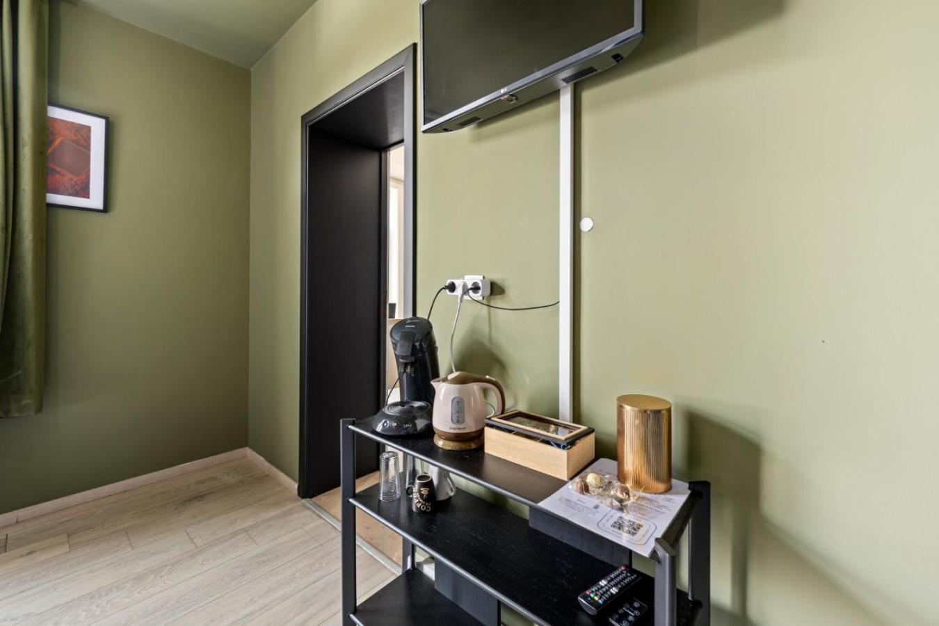 Deluxe Double Studio