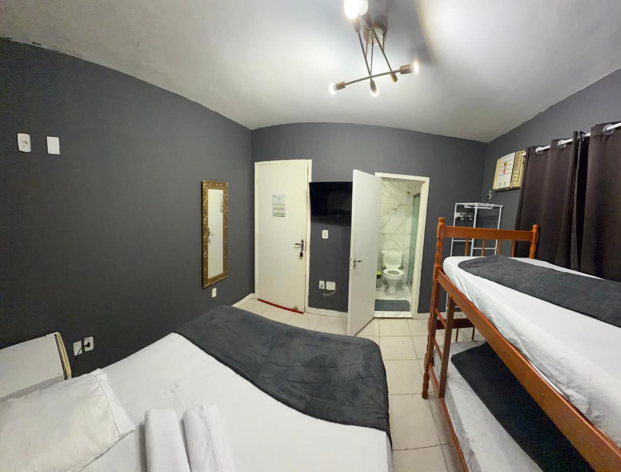 Classic Quadruple Room
