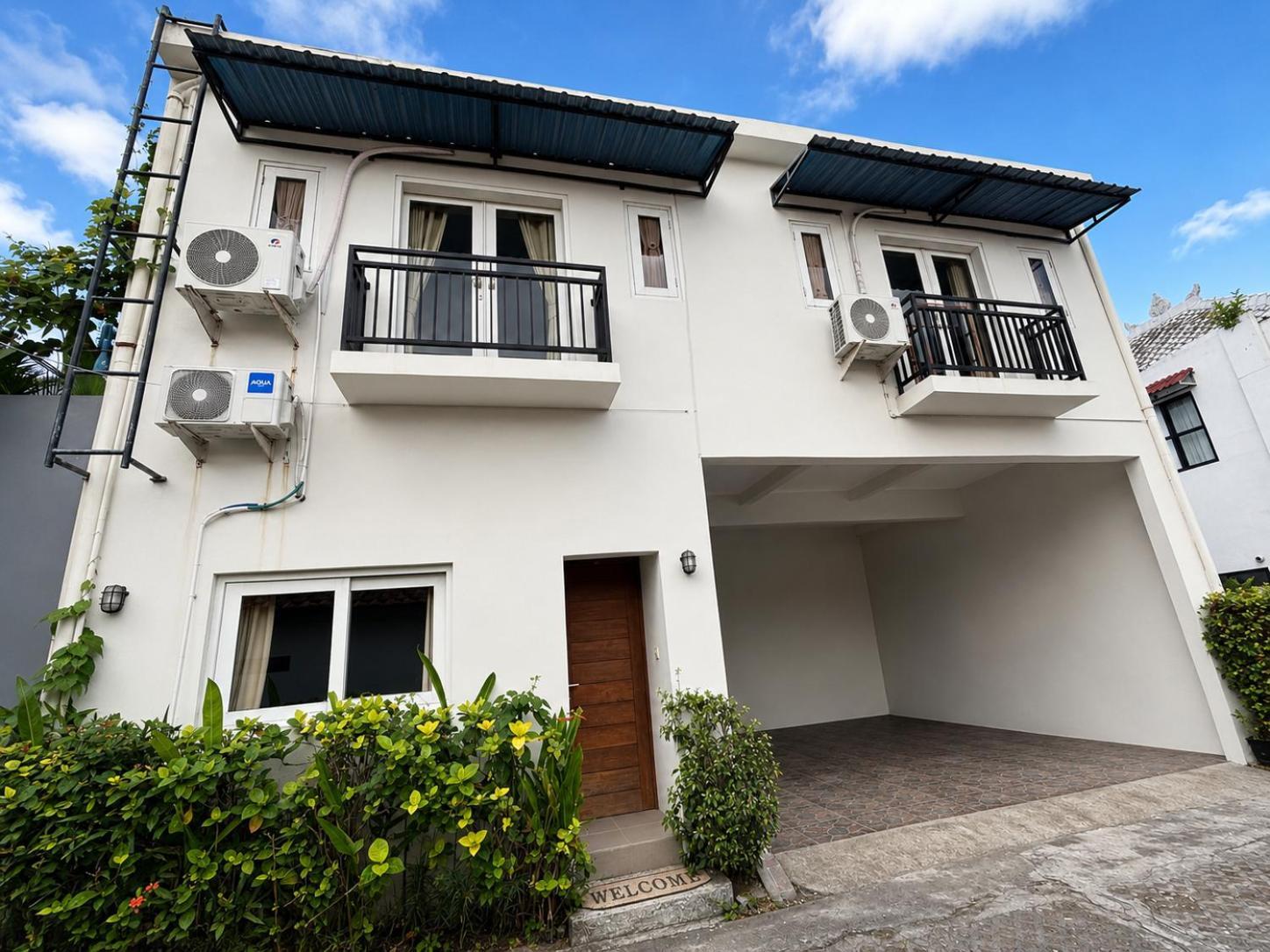 Deluxe Double Room Balcony