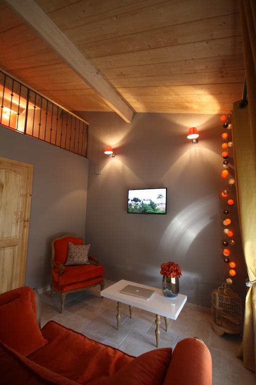 One-Bedroom Apartment Terrace