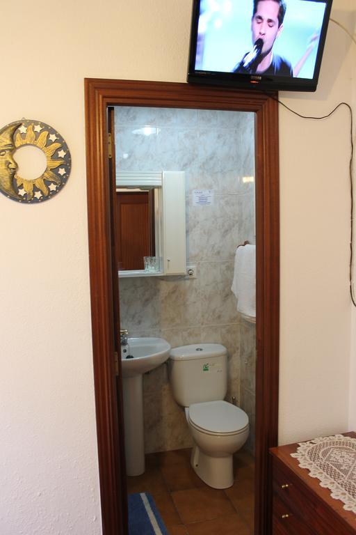 Double Room Private Bathroom