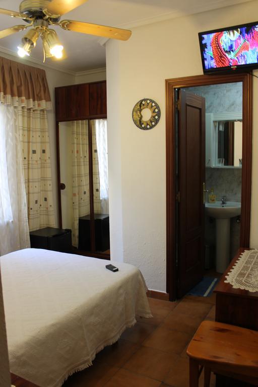 Double Room Private Bathroom