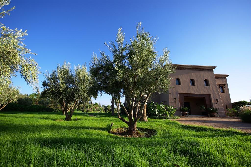 Six-Bedroom Villa