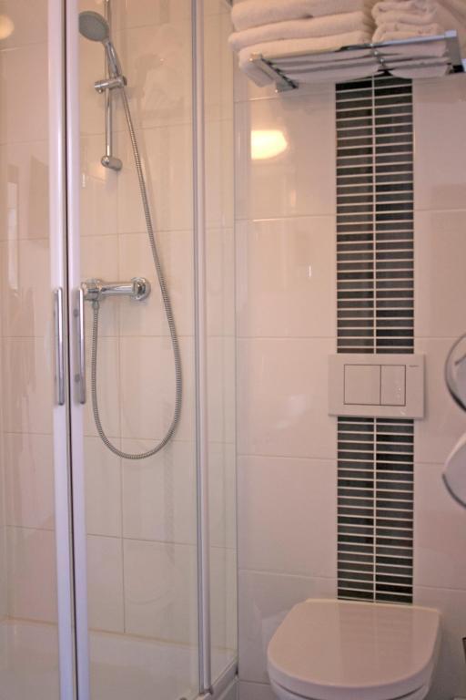 Standard Double Room,1340372741:JPEG