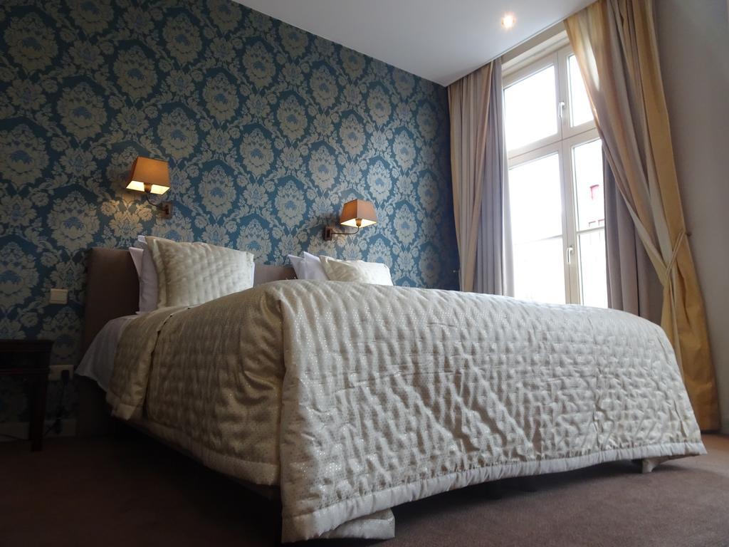 Junior Suite Canal View