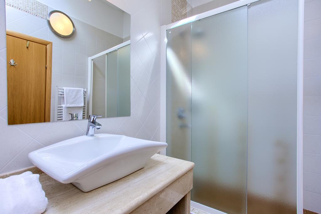Annex Superior Double Room Balcony Sea View
