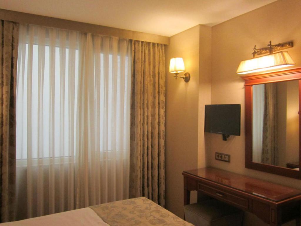 Family Connecting Rooms