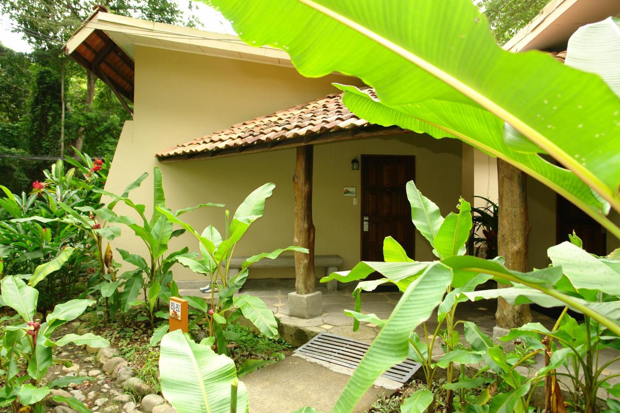 Habitación Doble con 2 camas Estándar (a 800 metros de la playa)