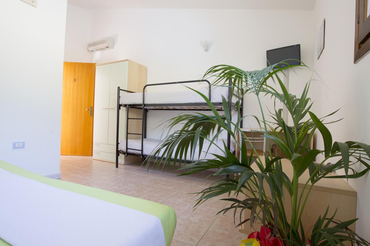Classic Quadruple Room,1008306202:JPEG