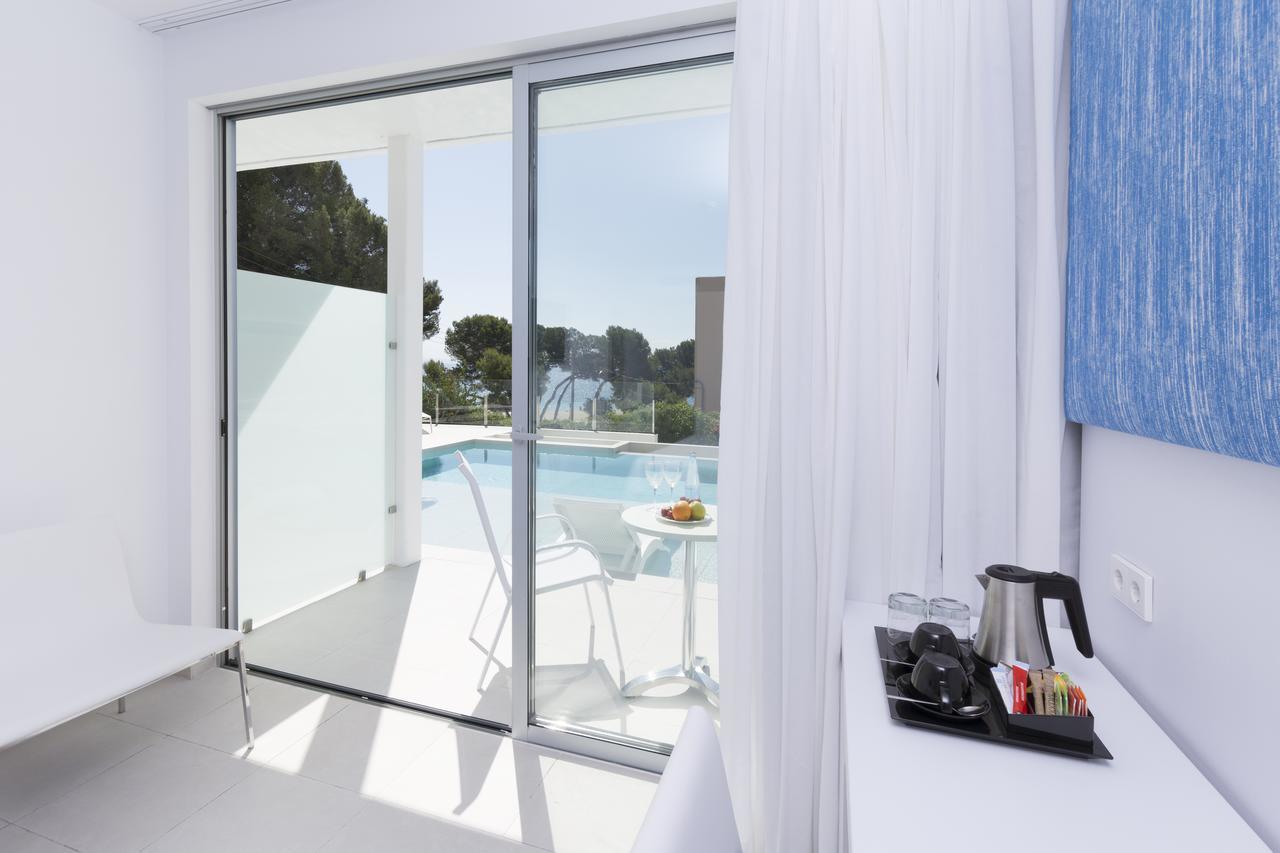 Double Room Direct Access to Pool
