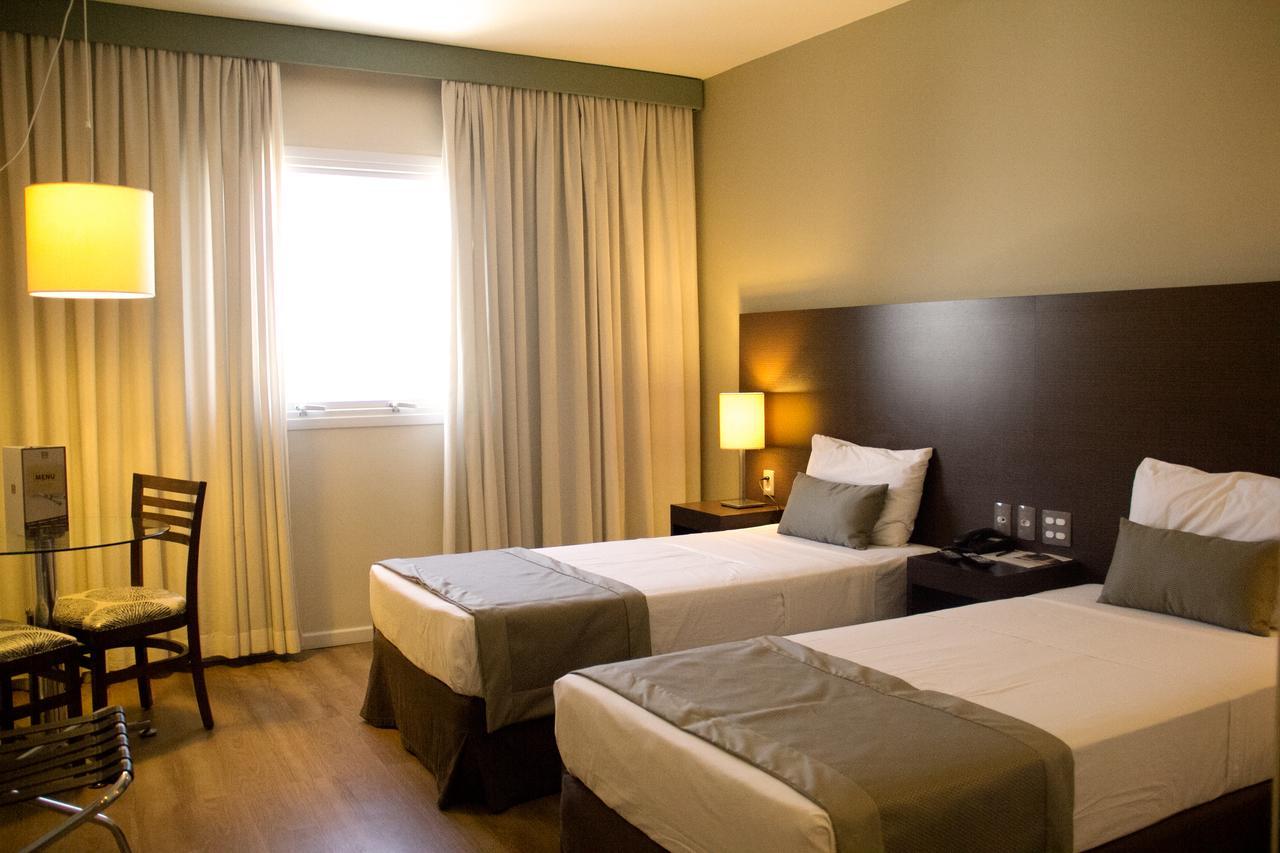 Deluxe Twin Room,665330775:JPEG