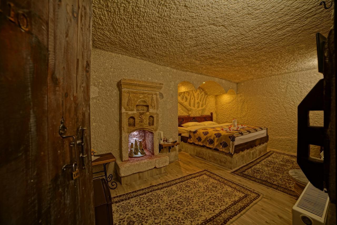 Cave Double Room