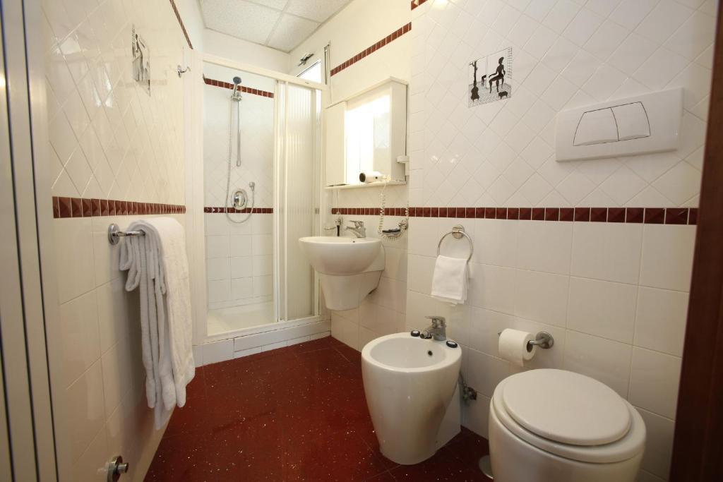 Quarto Duplo
