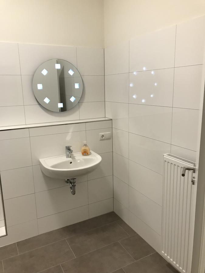 Single Room Private Bathroom